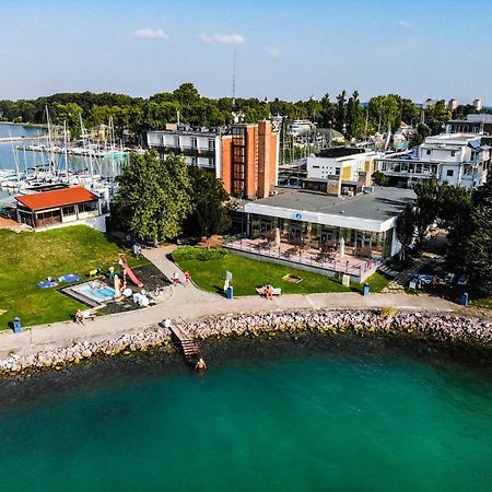 Hotel Móló Siófok Exterior foto